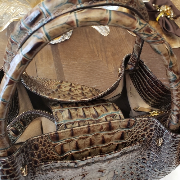 BRAHMIN Mallory Chicory & Ady Wallet - Picture 8 of 12